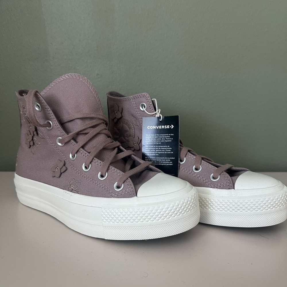 Converse Women's High-Top Sneakers - Mauve
